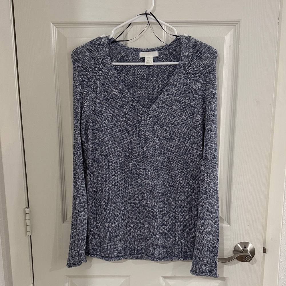 H&M Heathered Blue V-Neck Knit Top